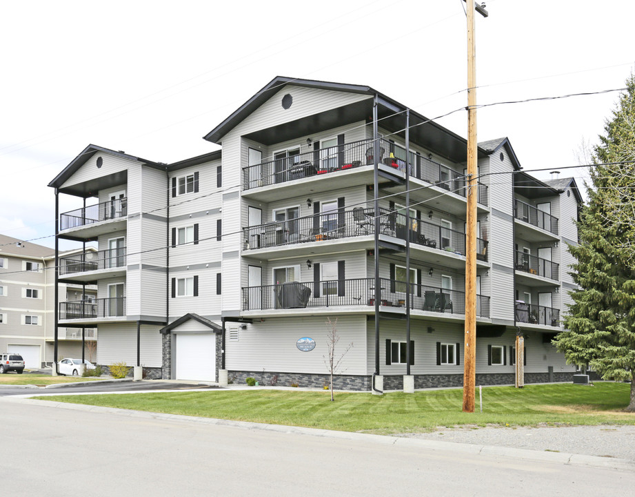 Mountainview Place in Black Diamond, AB - Building Photo