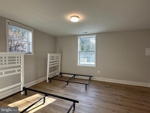 6731 Crest Pl in Falls Church, VA - Building Photo - Building Photo