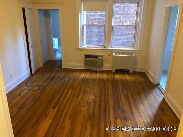 18 Chauncy St