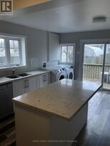 22 George St in Ajax, ON - Building Photo