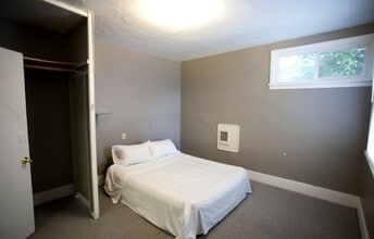 805 NE California St in Pullman, WA - Building Photo - Building Photo