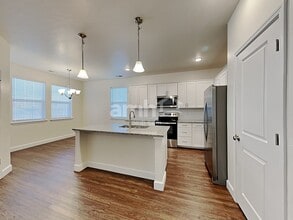 192 E Sicily Dr in Meridian, ID - Foto de edificio - Building Photo