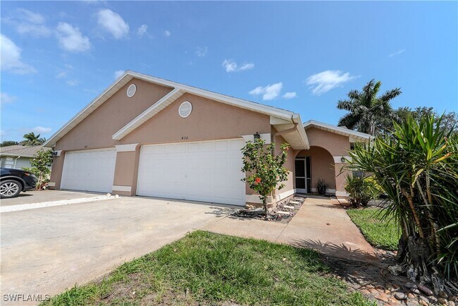 property at 430 St Andrews Blvd