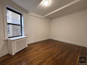 WEST 68 STREET, Unit 5B in New York, NY - Building Photo - Building Photo
