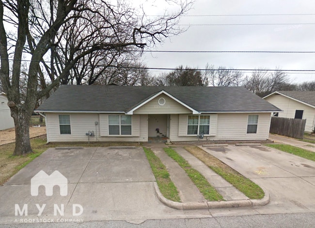 property at 506 E University Ave
