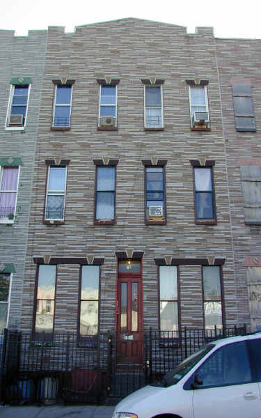 74 Starr St in Brooklyn, NY - Building Photo