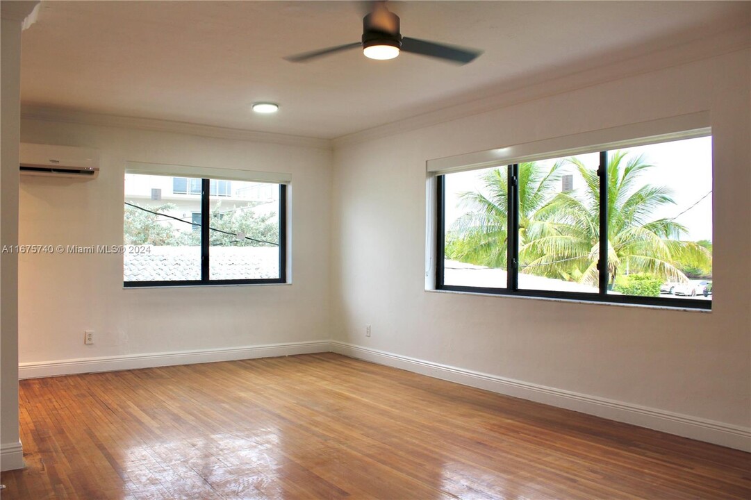 5907 N Ocean Dr in Hollywood, FL - Building Photo