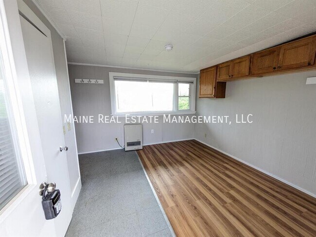 18 Main Rd, Unit 10 in Holden, ME - Building Photo - Building Photo