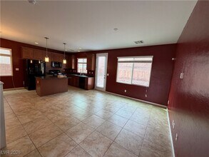 7341 Chesapeake Cove St in Las Vegas, NV - Building Photo - Building Photo