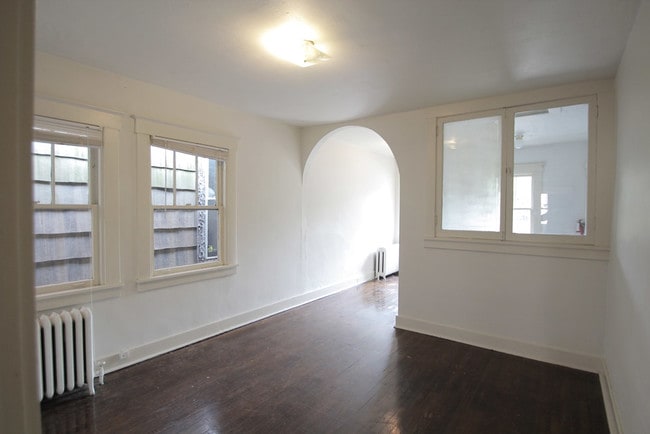 311 Franklin Ave, Unit 4 in Pittsburgh, PA - Foto de edificio - Building Photo