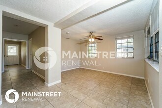 122 Allen Rd in West Park, FL - Building Photo - Building Photo