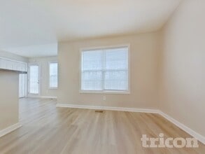 581 Meadow Spring Dr in Temple, GA - Building Photo - Building Photo