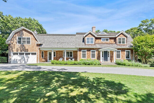 property at 1 Rose Ct