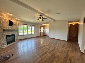 8781 Calhoun Pl in Crown Point, IN - Building Photo - Building Photo
