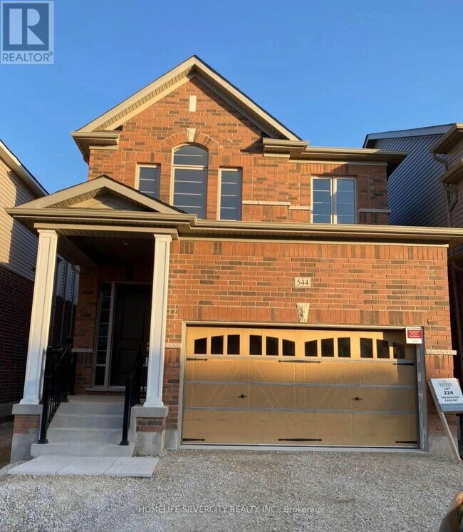 property at 544 Beckview Cres