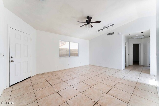 property at 900 Calico Hills Ct