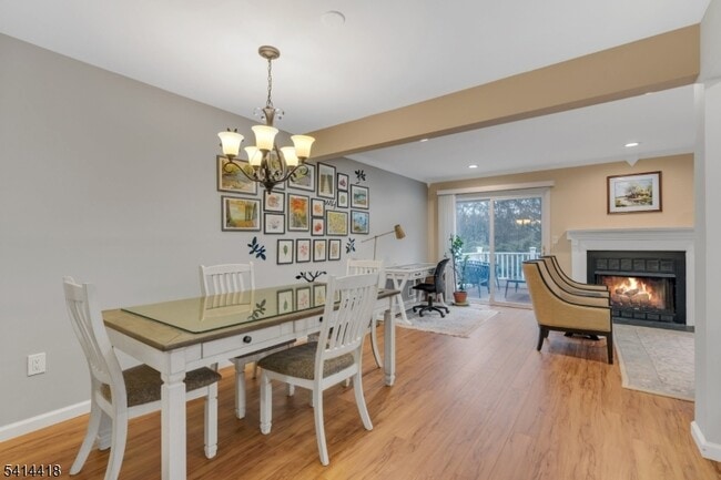 34 Stockton Ct in Morris Plains, NJ - Building Photo - Building Photo