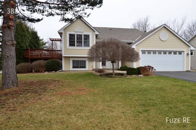 property at 3880 Stonebridge Dr N