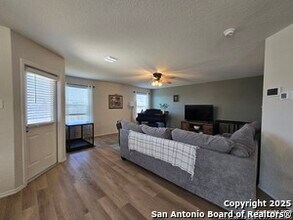 129 Black Scoter in San Antonio, TX - Building Photo - Building Photo