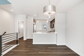 5535 W 10th Ave in Lakewood, CO - Foto de edificio - Building Photo