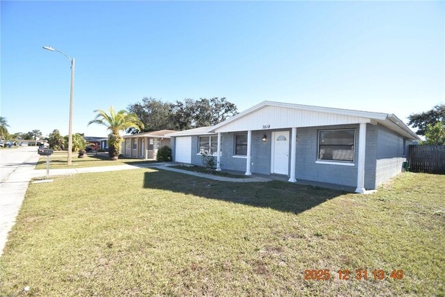 3518 Umber Rd in Holiday, FL - Building Photo - Building Photo