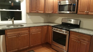 618 9th St in Hammonton, NJ - Building Photo - Building Photo