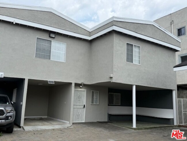 property at 1128 Irolo St