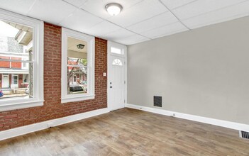 830 E Philadelphia St in York, PA - Building Photo - Building Photo