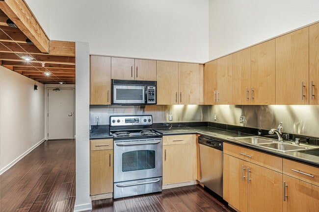 property at 175 Bluxome St