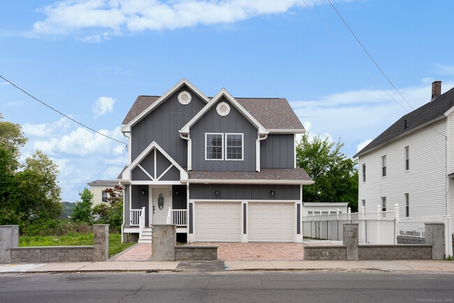 property at 864 Baldwin St