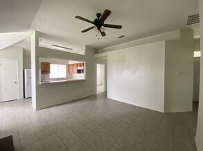 2707 Starling Dr in Killeen, TX - Foto de edificio - Building Photo