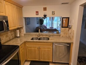 9531 Seagrape Dr in Davie, FL - Building Photo - Building Photo