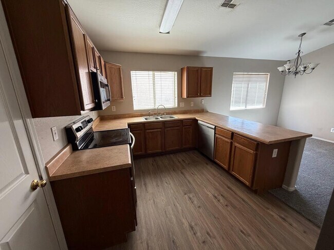 43269 W Arizona Ave in Maricopa, AZ - Building Photo - Building Photo
