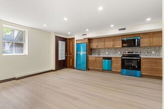 198 Beacon St in Boston, MA - Building Photo - Building Photo