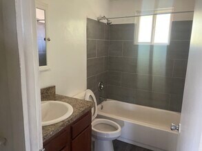 291 S Napoleon Ave, Unit unit C in Columbus, OH - Building Photo - Building Photo