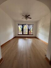 7337 N Honore St in Chicago, IL - Building Photo - Building Photo