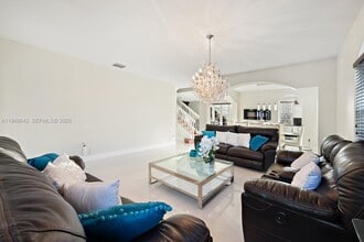 1360 SW 142nd Ave in Miami, FL - Building Photo - Building Photo