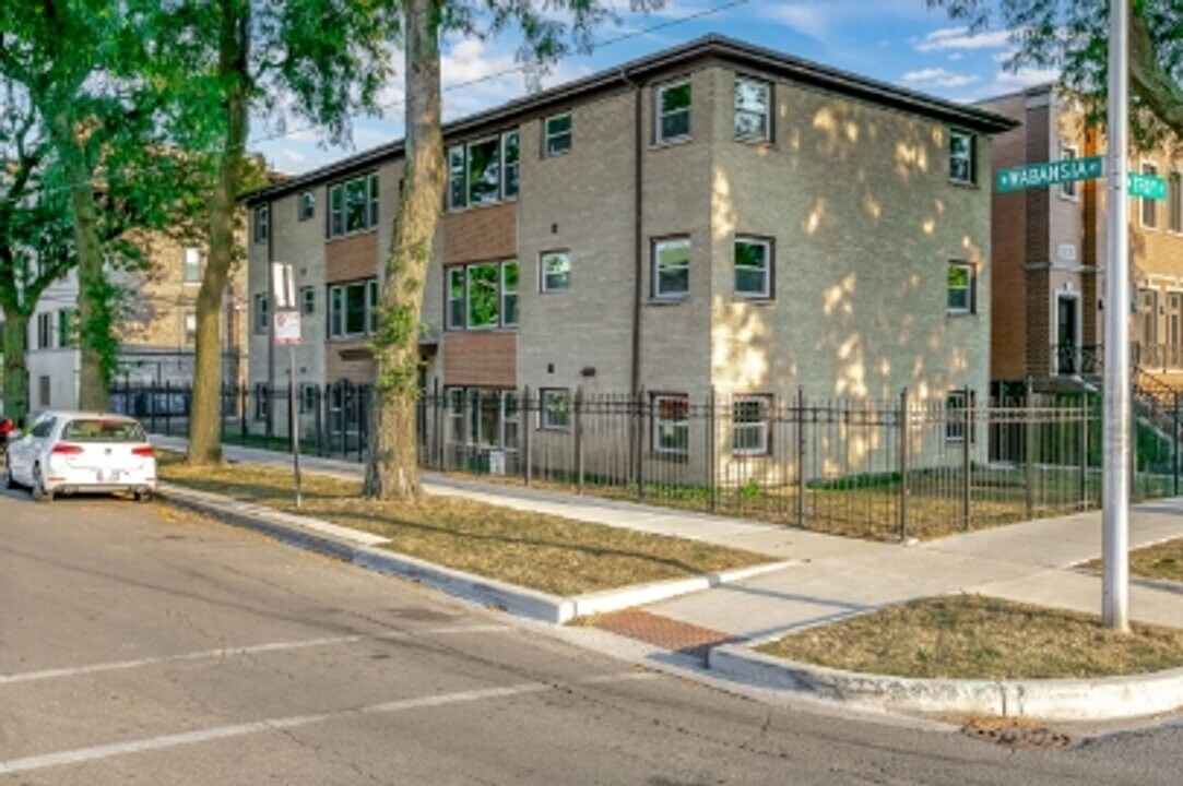 3119 W Wabansia Ave in Chicago, IL - Building Photo