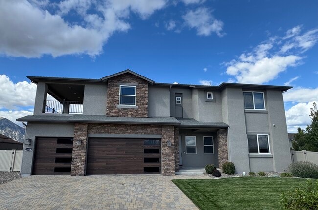 property at 1026 Sun Crest Ct