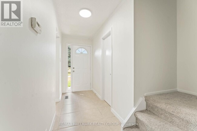 1441 Palmerston Dr in Ottawa, ON - Building Photo - Building Photo