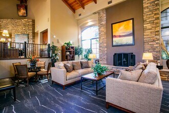 San Tropez Apartment Homes in Scottsdale, AZ - Building Photo - Building Photo