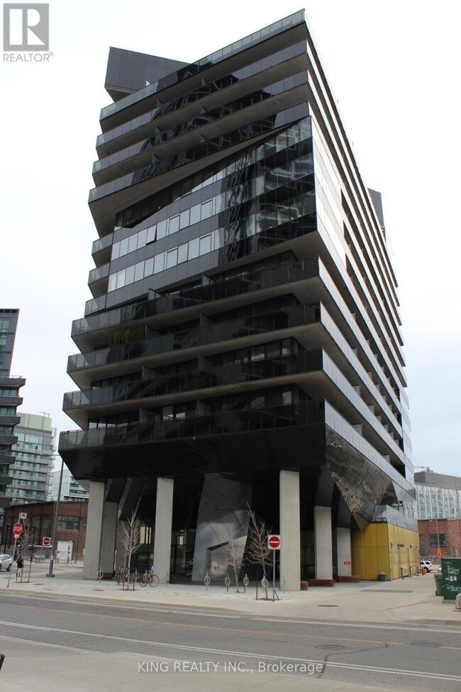 property at 21-921 Lawren Harris Square