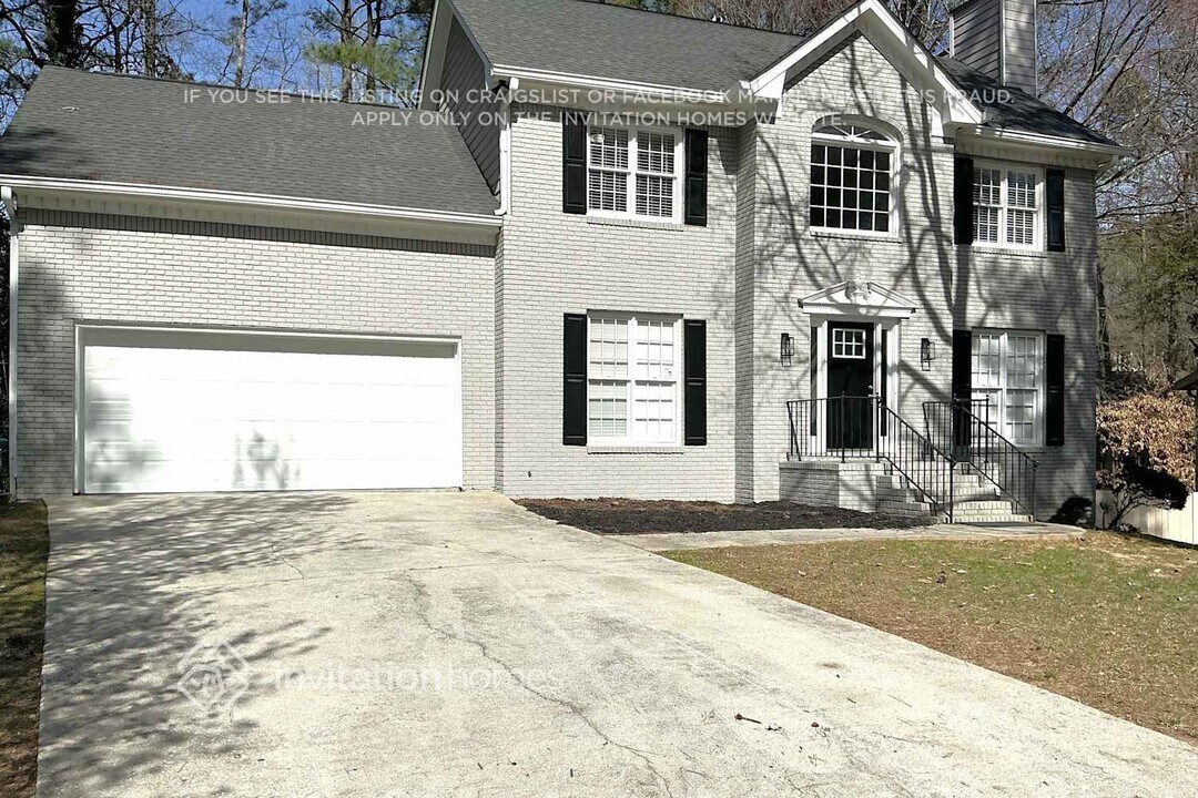 3339 Woodrock Ln in Snellville, GA - Building Photo
