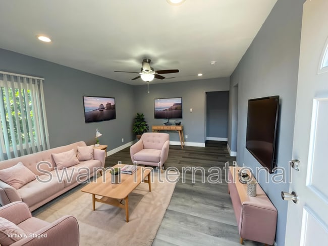 property at 1031 W 102nd St