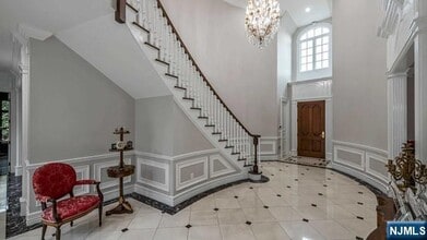 366 E Madison Ave in Cresskill, NJ - Building Photo - Building Photo