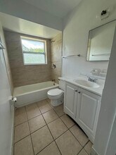 1794 Juno Rd in North Palm Beach, FL - Building Photo - Building Photo