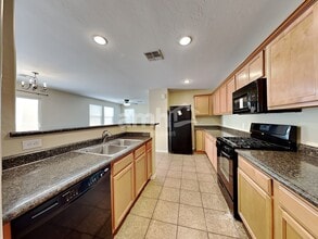 36 W Paseo Celestial in Sahuarita, AZ - Building Photo - Building Photo