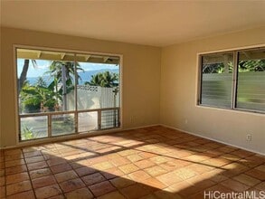 73 Hanapepe Loop in Honolulu, HI - Building Photo - Building Photo