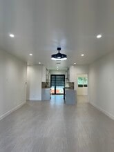 5405 Roosevelt Ave, Unit 1 in Santa Ana, CA - Building Photo - Building Photo