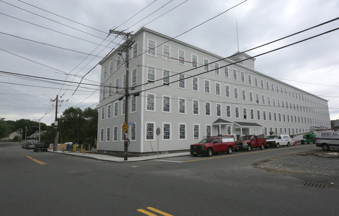 Ivory Keys Apartments in Leominster, MA - Building Photo